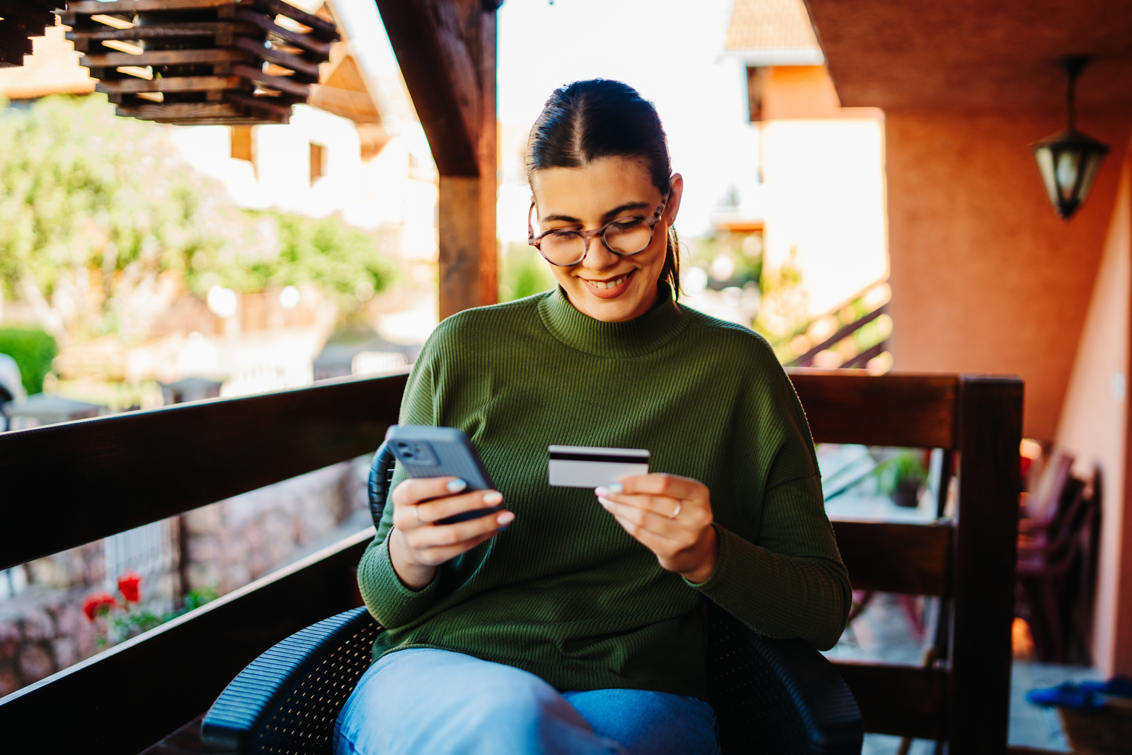 woman paying for something on her phone